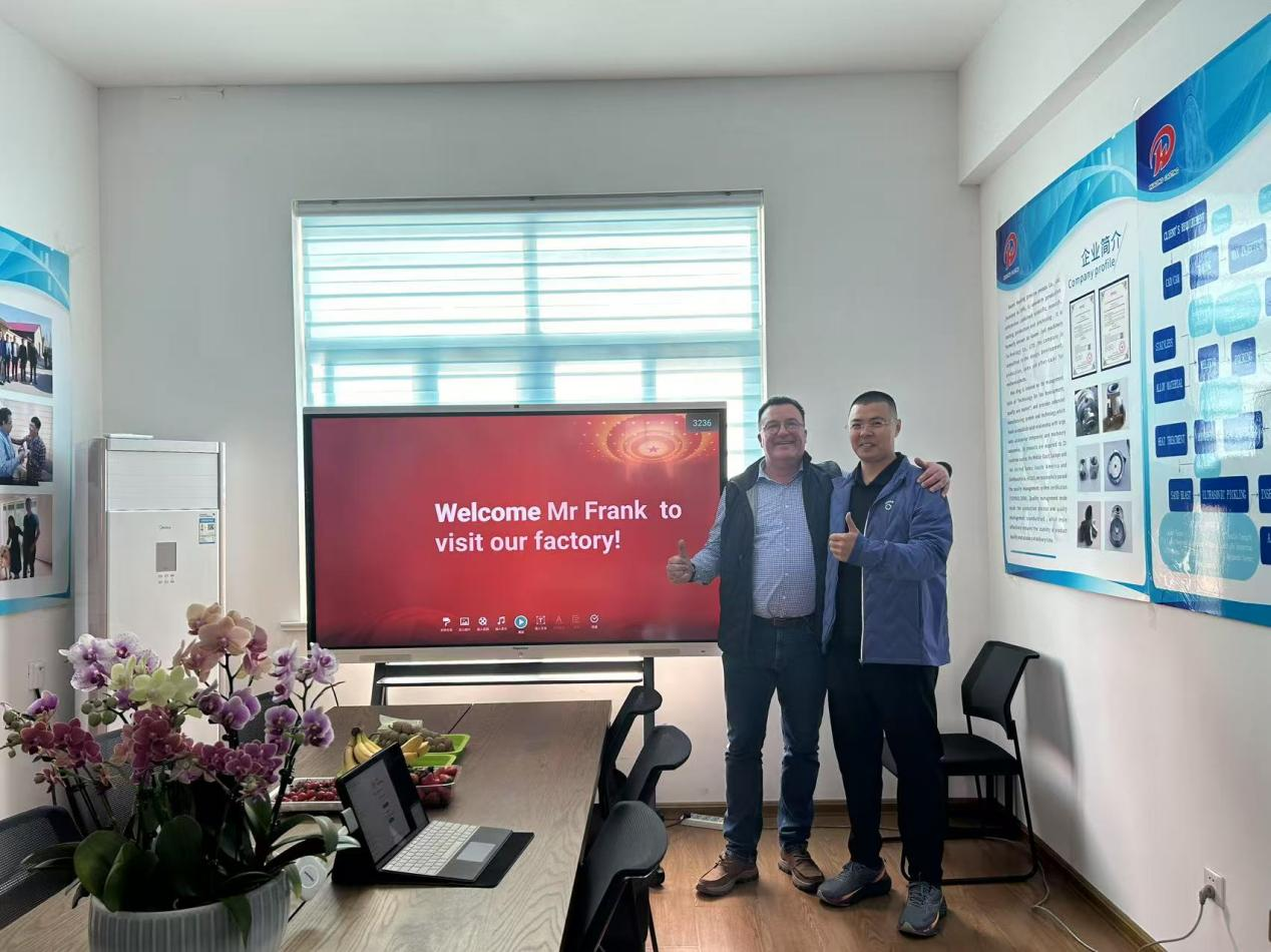 Бельгійскі кліент двойчы наведваў завод