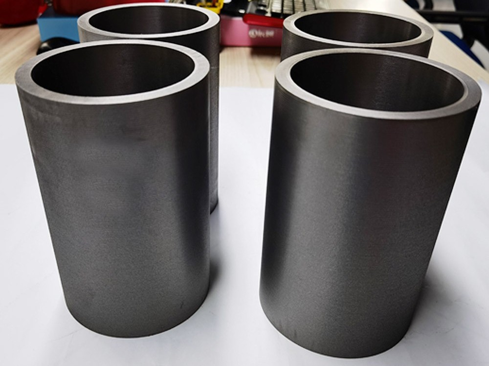 Які ўплыў высокага або нізкага ўтрымання крэмнія на прадукцыйнасць механічнай апрацоўкі шэрага чыгуну 200?